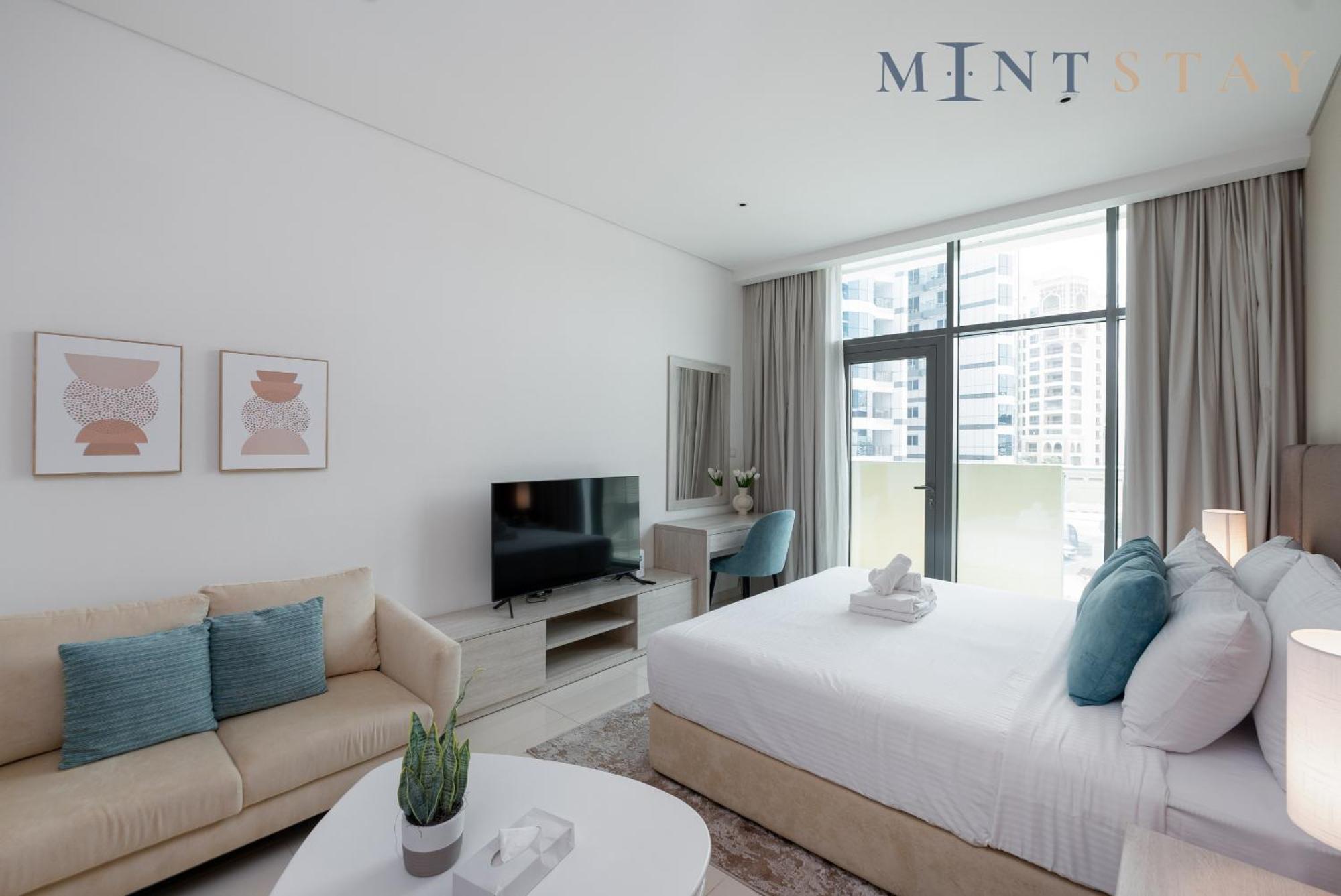 Seven Palm, Palm Jumeirah - Mint Stay Dubai Exterior photo