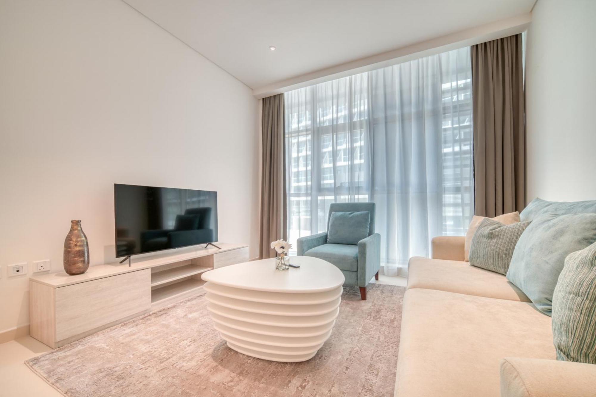 Seven Palm, Palm Jumeirah - Mint Stay Dubai Exterior photo