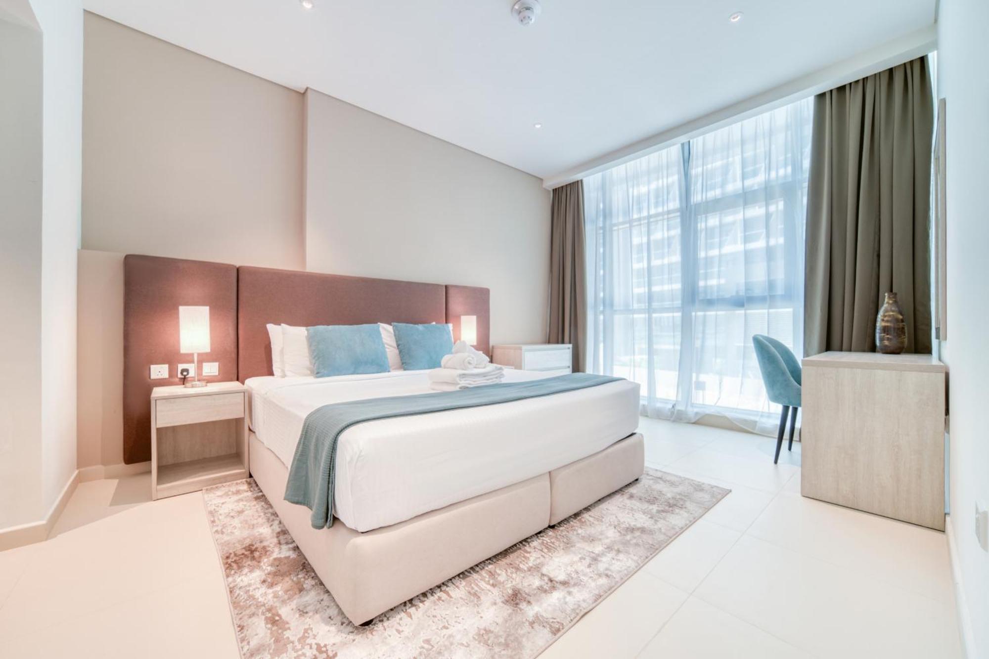 Seven Palm, Palm Jumeirah - Mint Stay Dubai Exterior photo