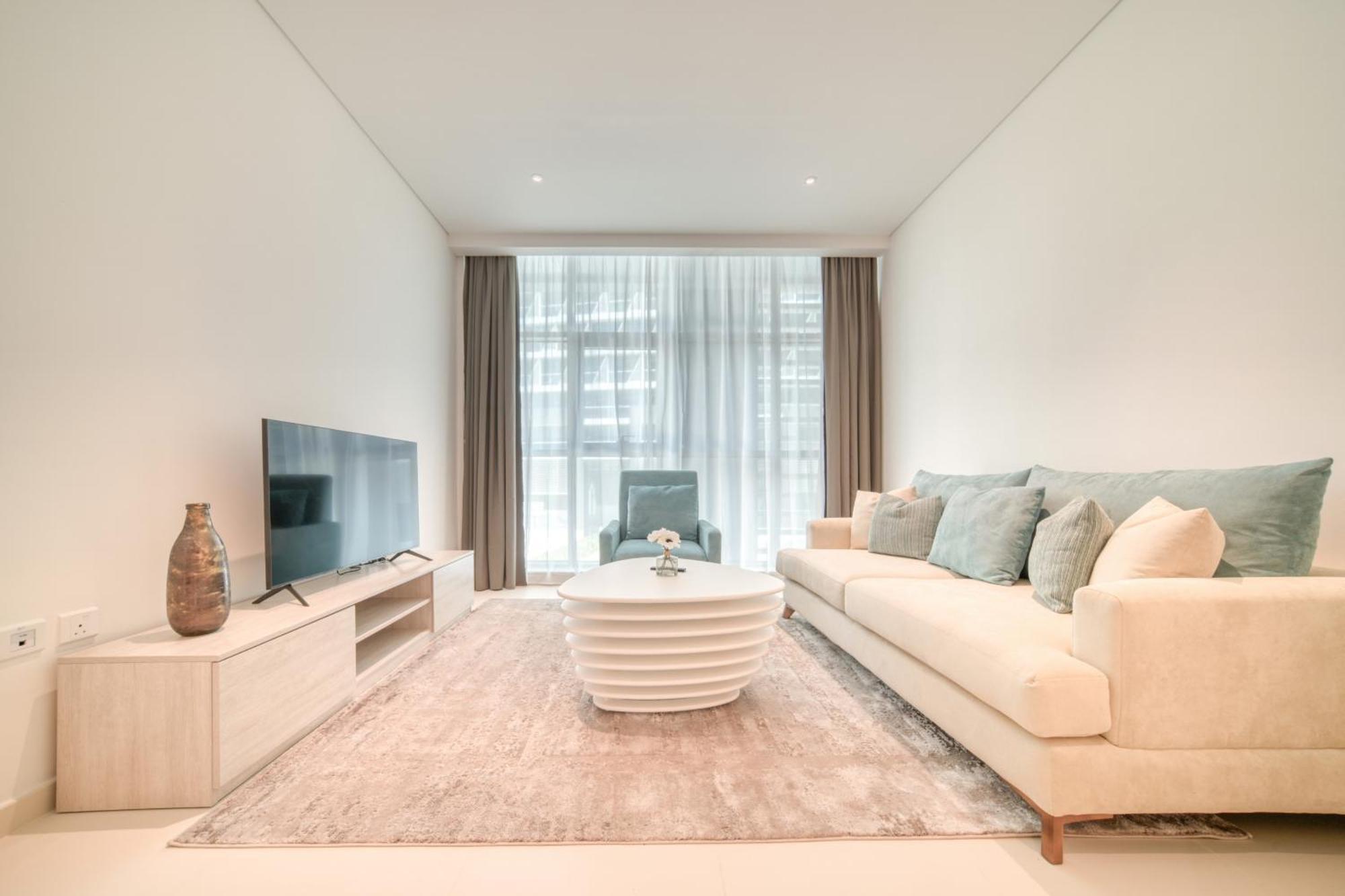 Seven Palm, Palm Jumeirah - Mint Stay Dubai Exterior photo